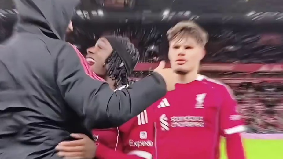 谁敢信？弃掉萨拉赫，利物浦竟赢麻了