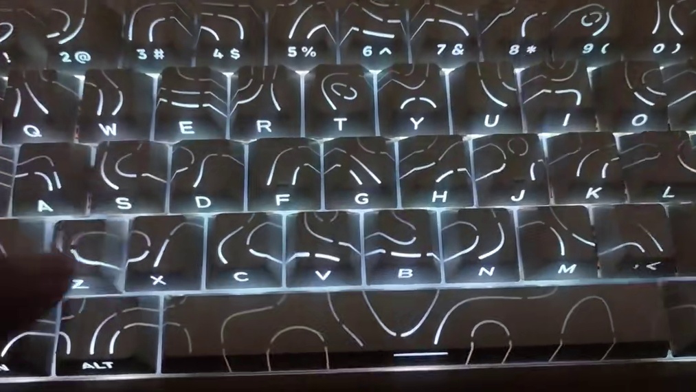 别问我多少钱，别人送的