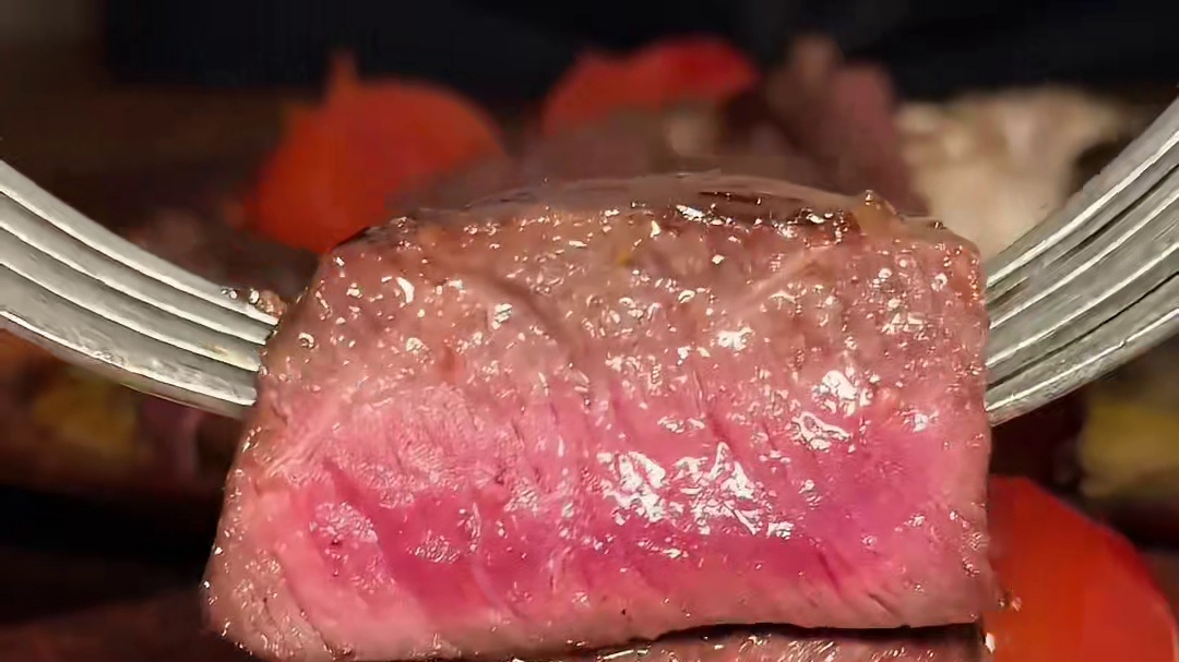 被艾特的人，要给你买冬天的第一个草莓蛋糕！