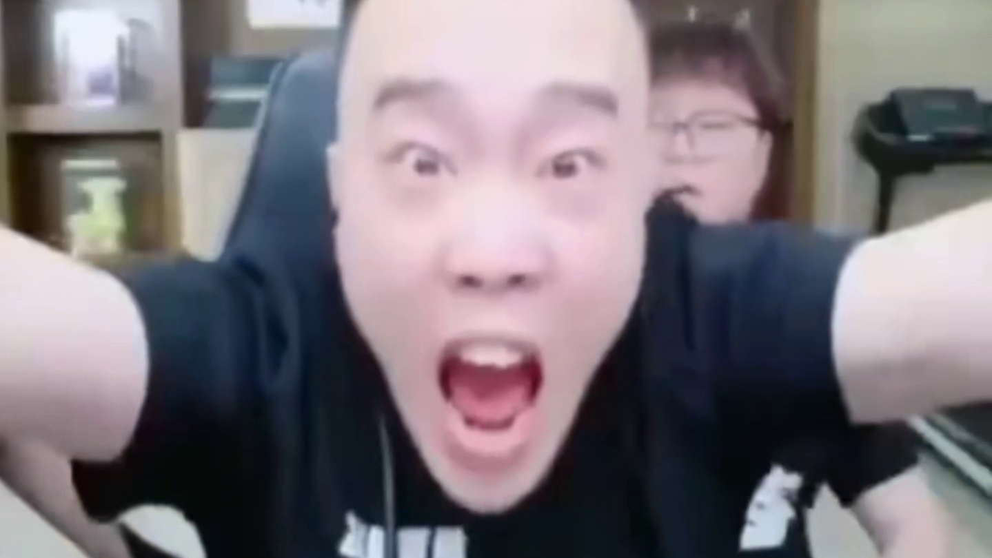 听蛇哥的，我们连夜《复出》