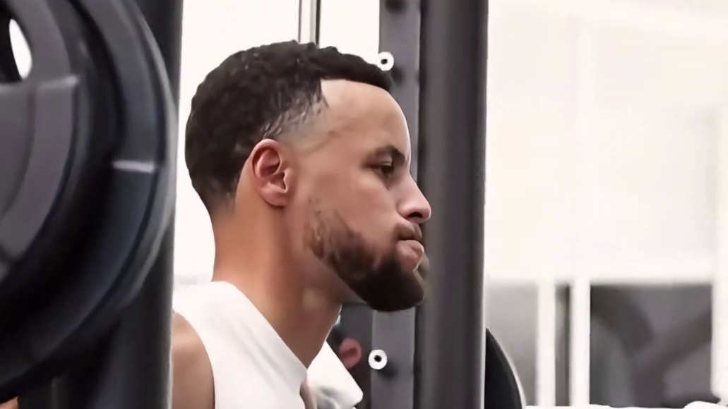 库里泪洒赛场向勇士和所有球迷致歉，森林狼淘汰勇士！