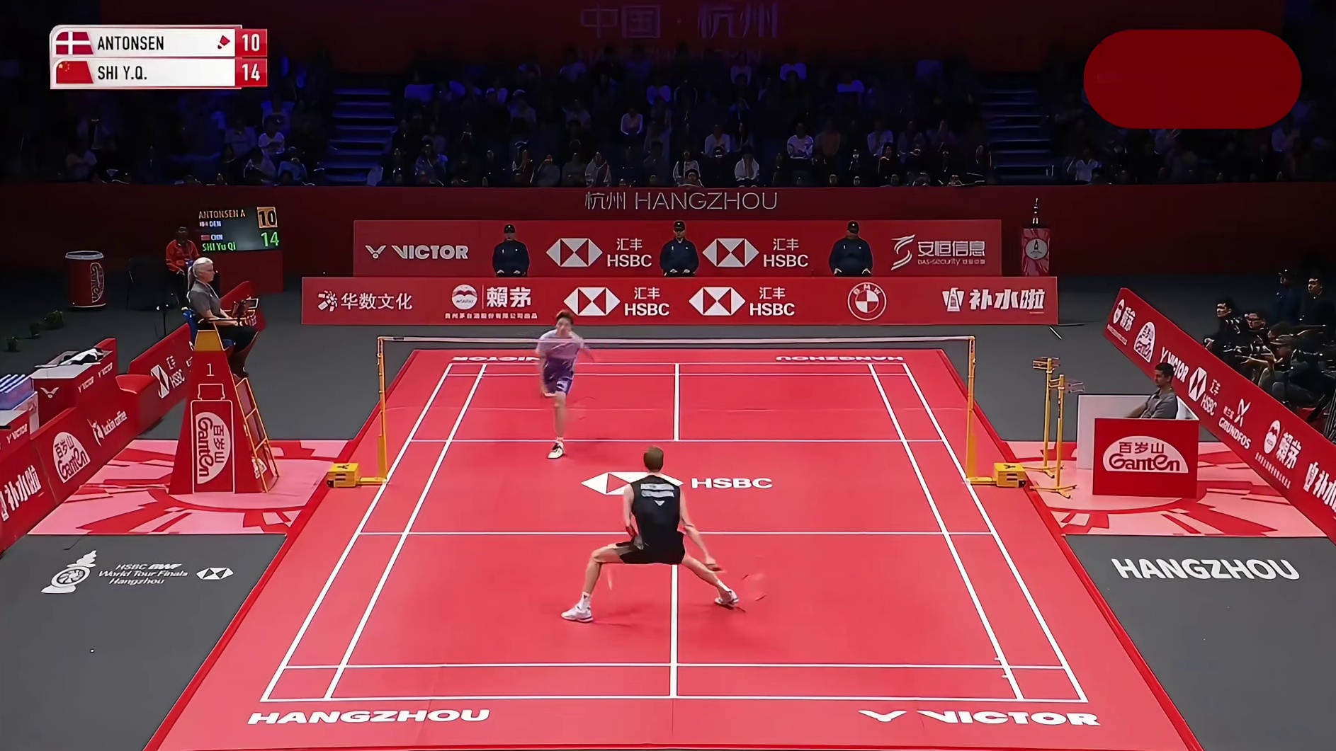 恭喜石宇奇获得24年时隔六年再拿世界羽联总决赛冠军!