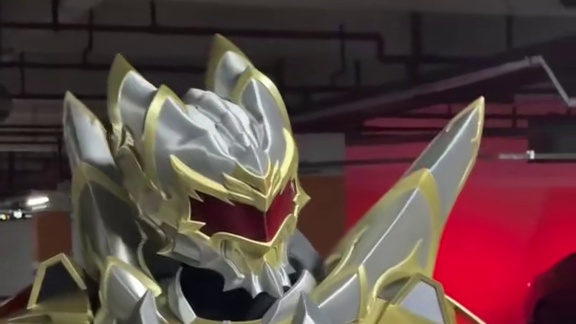 啥雷霆音乐帝皇侠帝皇铠甲