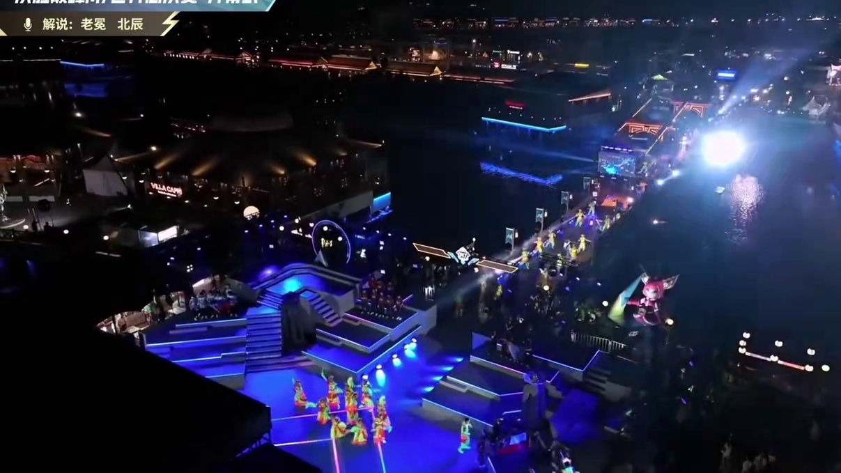 M7战队选手登场亮相，共同见证冠军奖杯揭幕