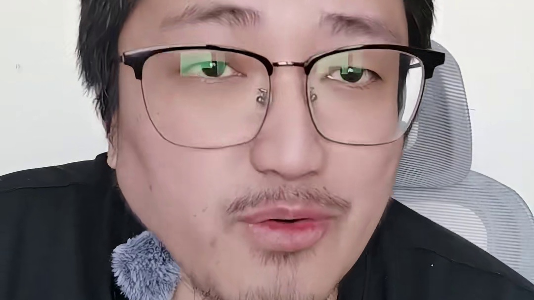 魔兽工作室开到了非洲 国人老板每月怒赚7万 #