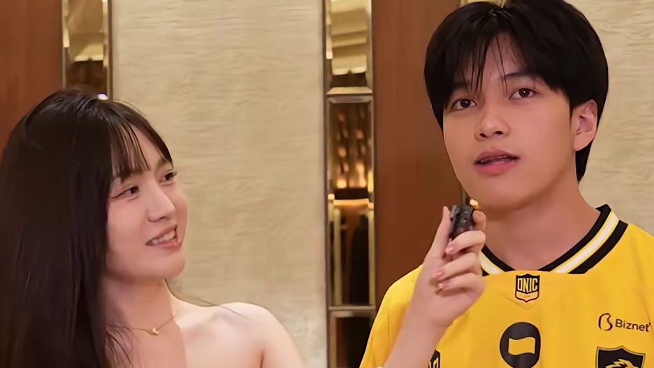 kairi：ONIC 队员都是Loong的忠实粉丝，期待DFYG能够晋级淘汰赛