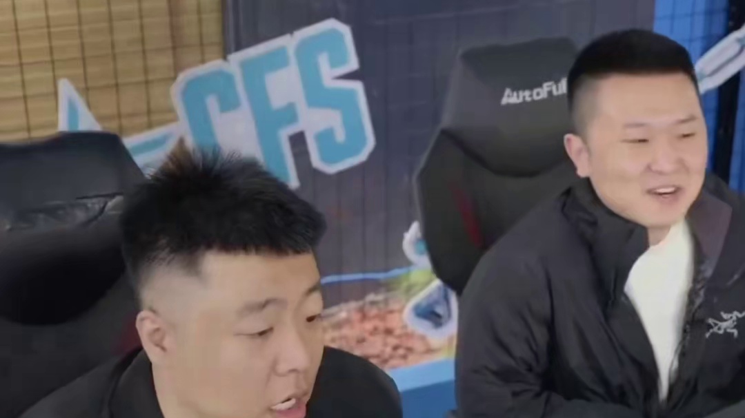 Famous假装水友跟马队单挑，给马队战斗脸打出来了