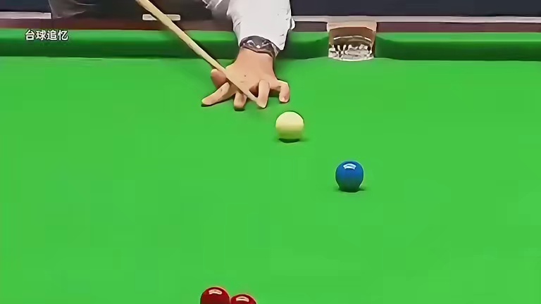 斯诺克最“奇葩”的进球，球员施展“特异功能”看呆全场！