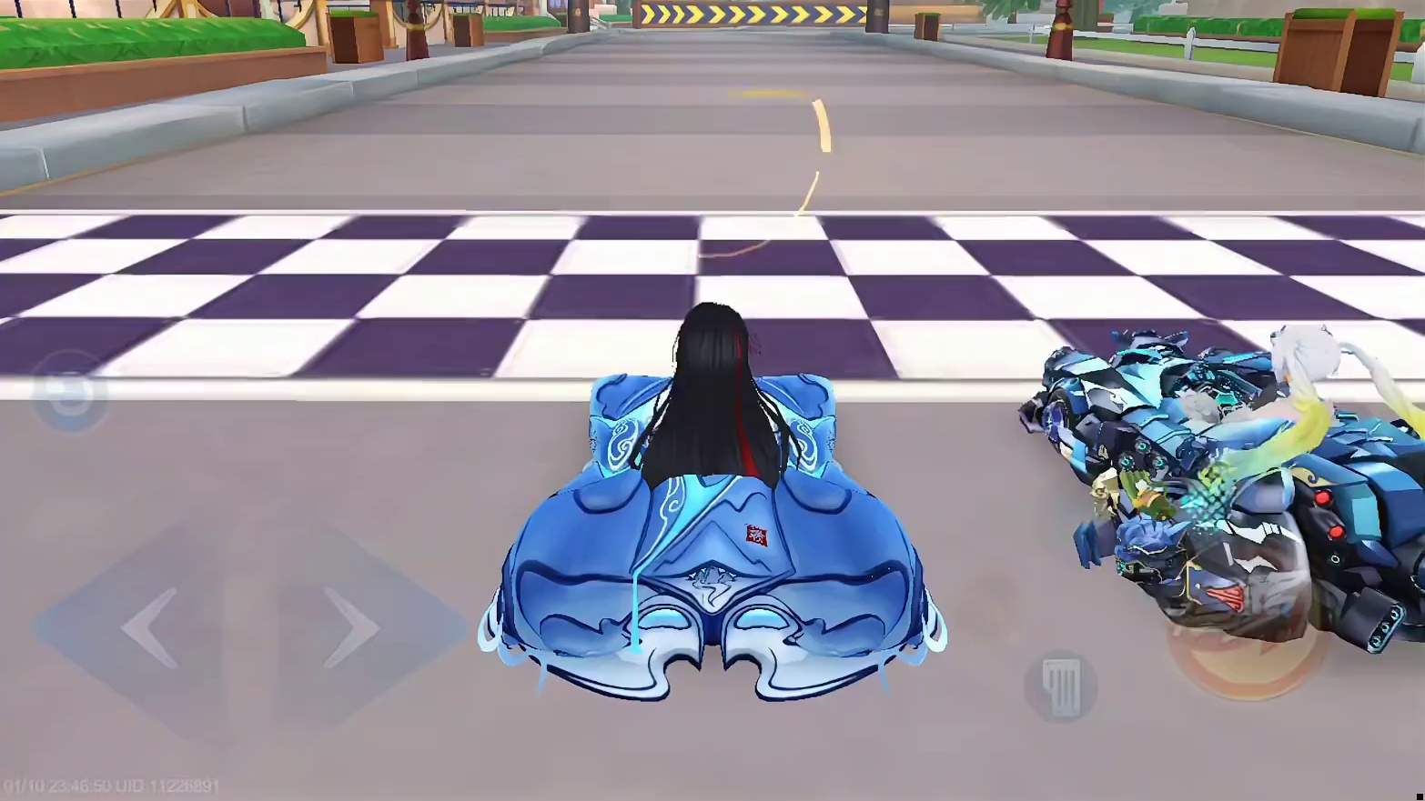 国百巅峰赛被一个挂哥开着免费车调戏了，速度直接起飞