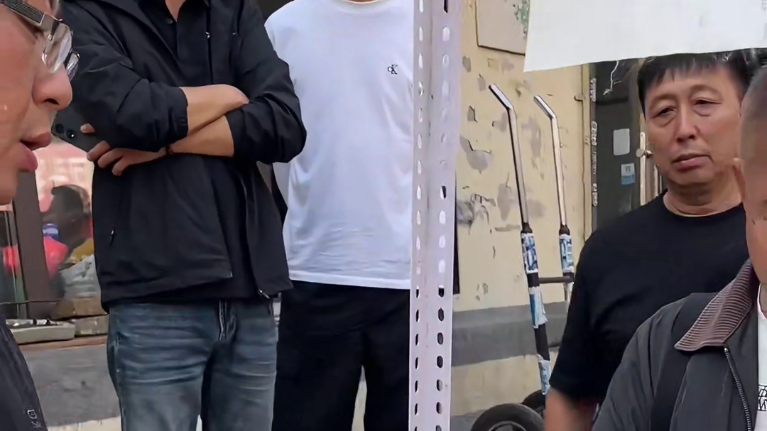 沈阳街头红烧肉主理人，大胖哥也太受欢迎了