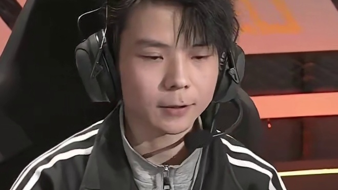 长城惊现“卧龙凤雏”？是好兄弟就一起跳！