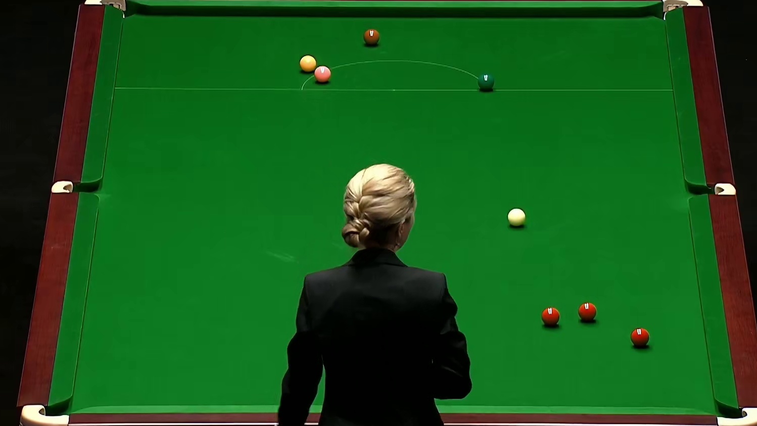 5—2决胜局来了！吴宜泽横扫斯诺克大师赛，惊天大运强夺赛点局