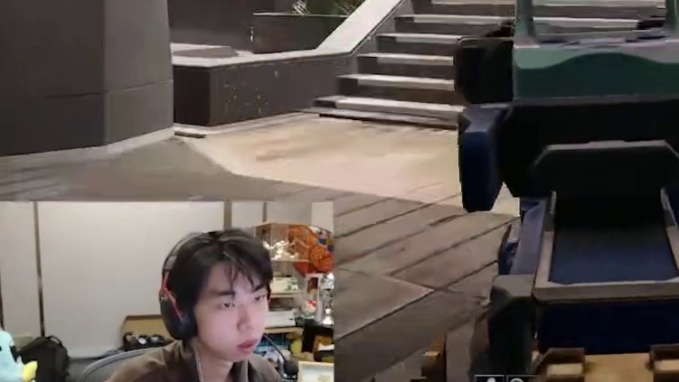 炮神被骂XDD心疼兄弟叫Yjj二人世界！宰完皮皮排名上涨？！