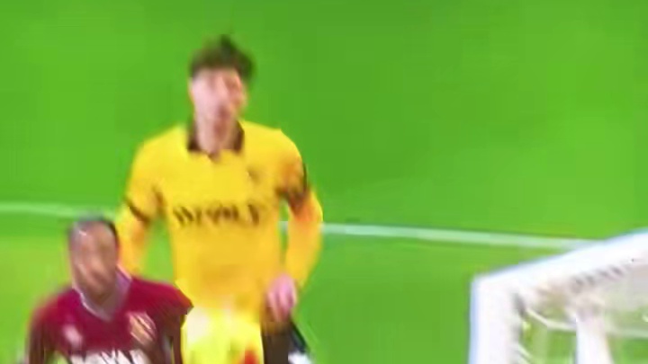 从手到脚全能扑，阿雷奥拉奉献极限扑救