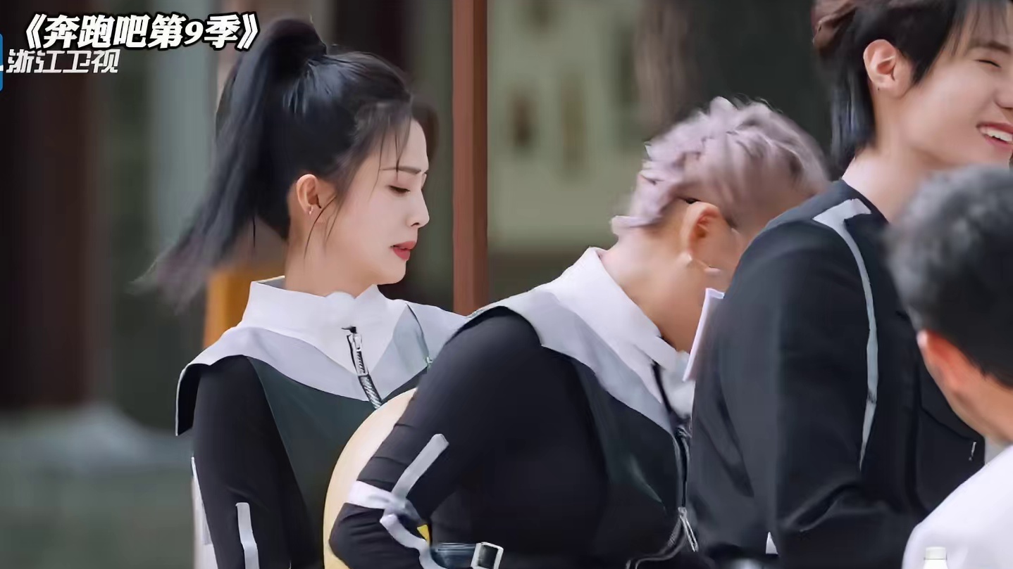 沙溢：丞丞啊，  还让不让哥回家了