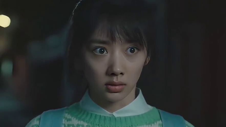 男人杀害妻子被女儿发现，竟连女儿都不放过