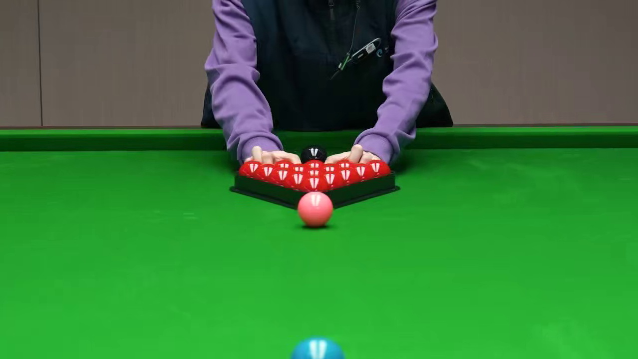 百嘉纯斯诺克俱乐部闪亮登场