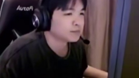 第8集《开播》 【cxy】“c神开播了 真的假的”谁把我挤下去辣！瓦人瓦事