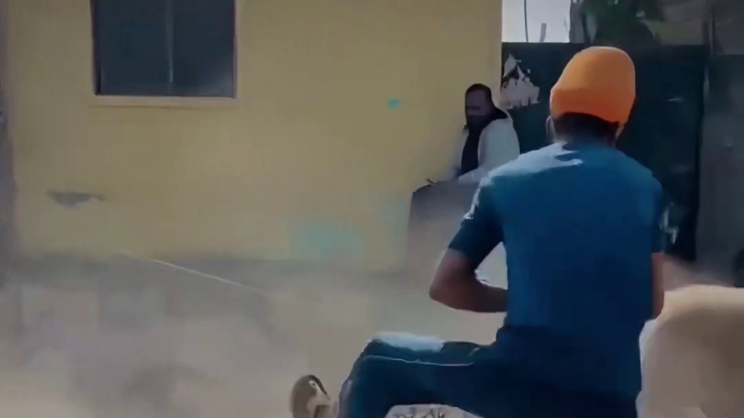 野猪泛滥成灾，还攻击村民