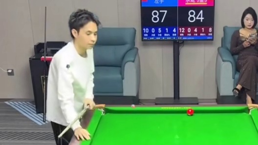 再难也金你 打球要自信