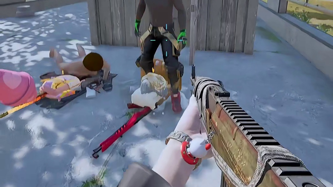 色字头上一把刀