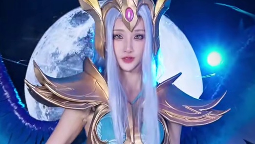 让我看看是哪个小可爱在用我打大哥