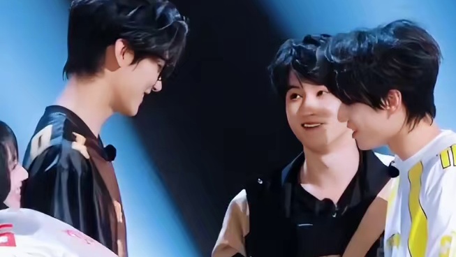 敖子逸，你是懂怎么安慰人的