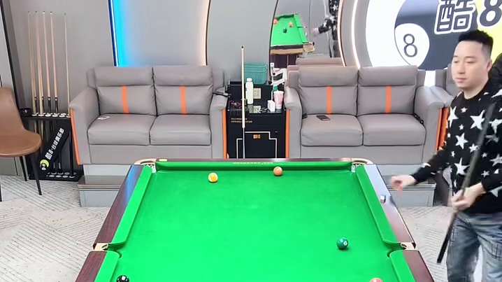 真正的球手，尊重每一次出杆，也尊重球桌对面的人