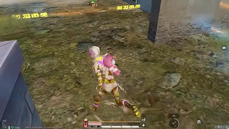 在免伤区域抢人头，最后有个角落老六点可以反打敌人！