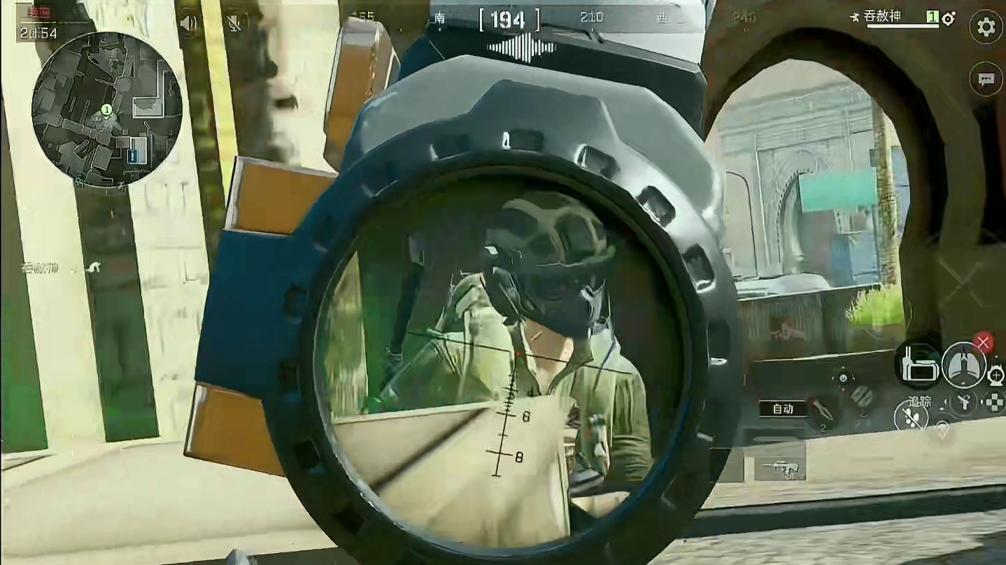 我终于摸出机甲了