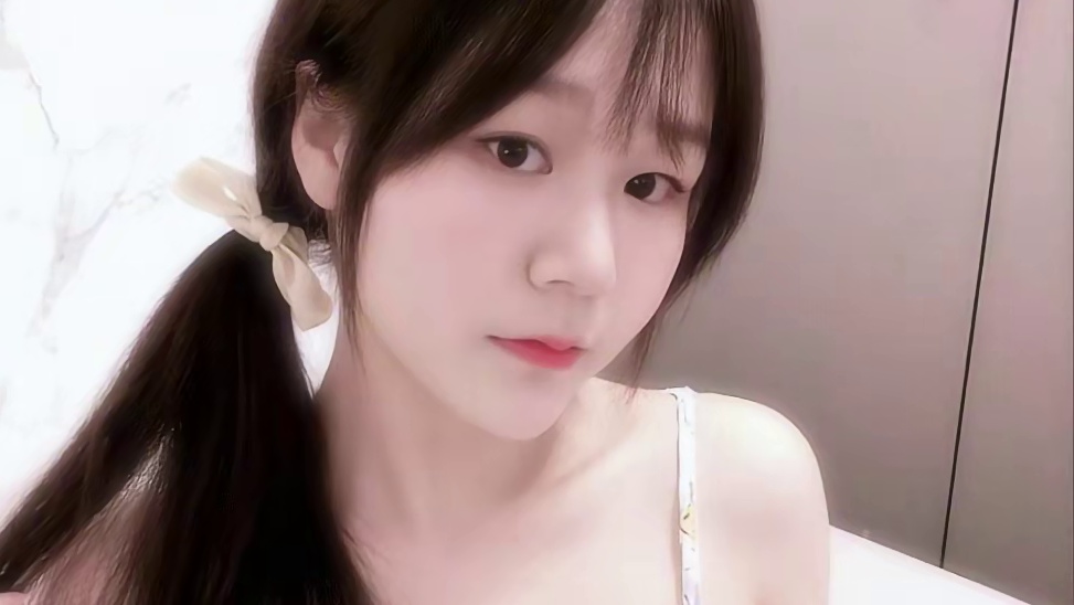 好想做甜妹，可自己偏偏是女神