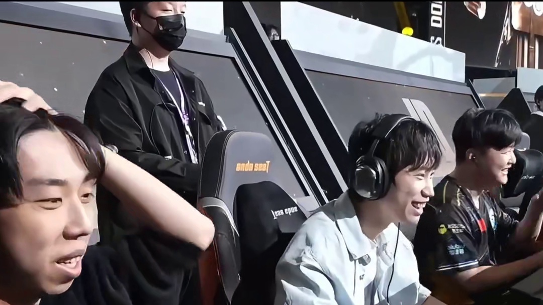 一条小团团和左神都复出打比赛了？胖森老师达三江！