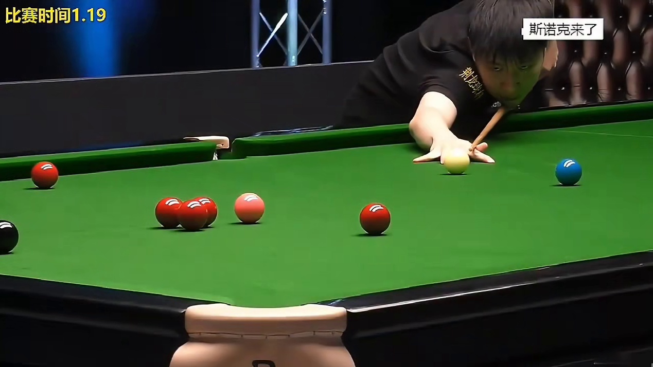 最新比赛决胜局落后32，赵心童大心脏3-2绝杀吴宜泽，拿下小组首胜