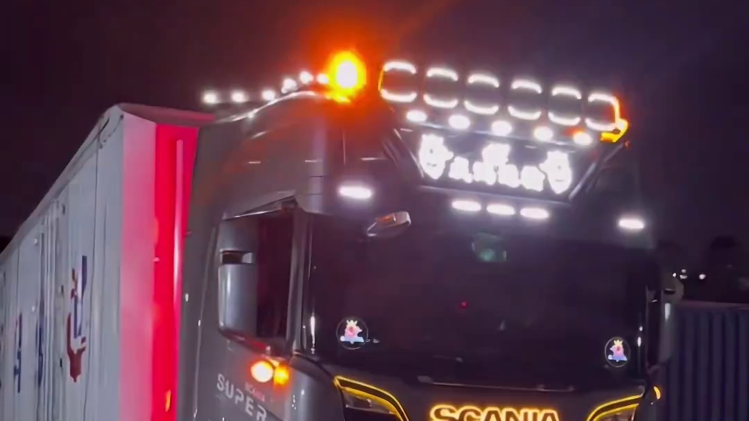 来自斯堪尼亚560 super的魅力