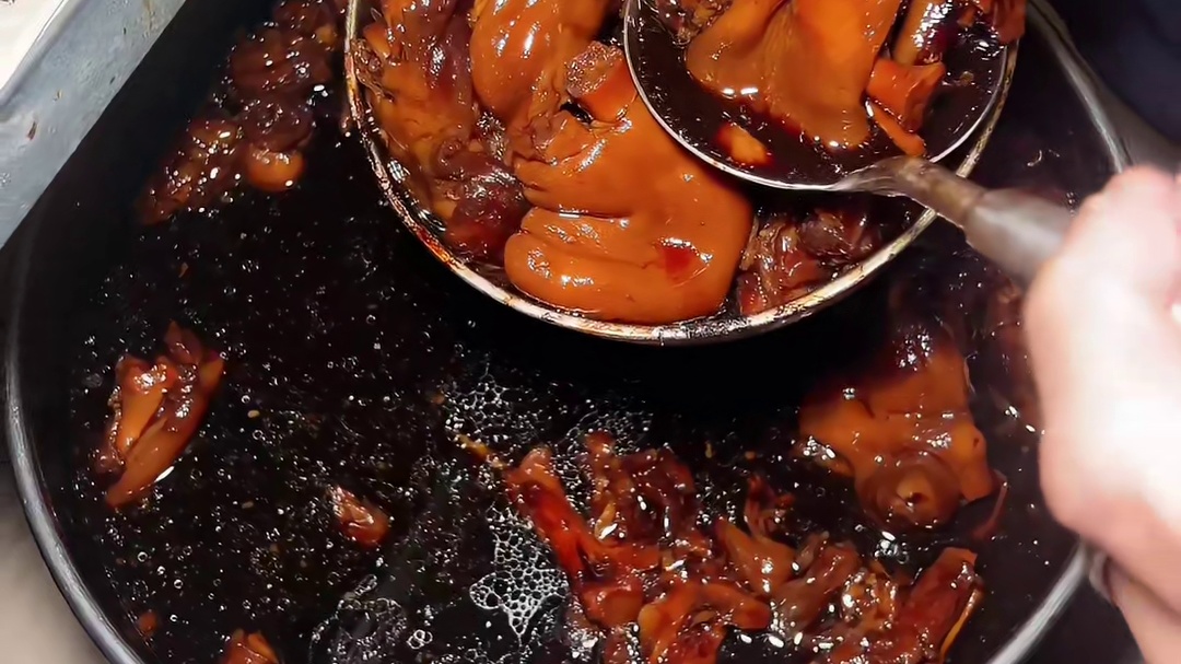 猪脚姜出来广州都吃不到，感冒喝一碗都治好了