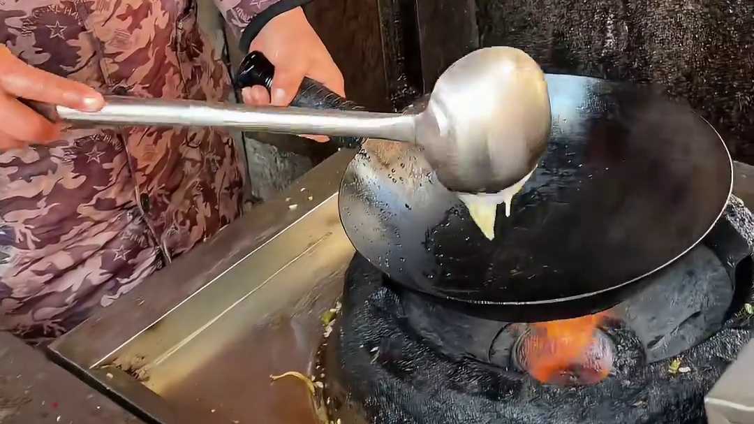 在芜湖吃到了超好吃的糖醋辣混炒！