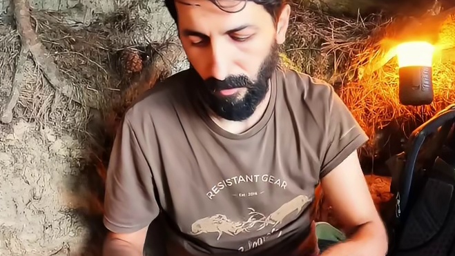 第2集：谁能拒绝在睡前刷上一集解压的荒野建造