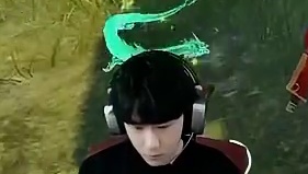 极限拉枪，重返18岁#不求人 #和平精英龙跃长城