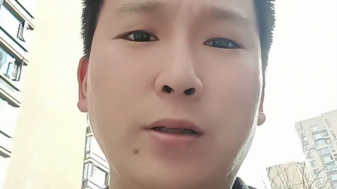 孤独到没朋友！！主动靠近别人，还怕别人以为我有什么企图