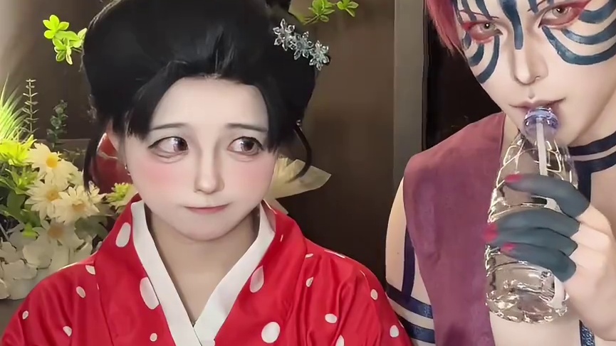 当我故意夹到手…