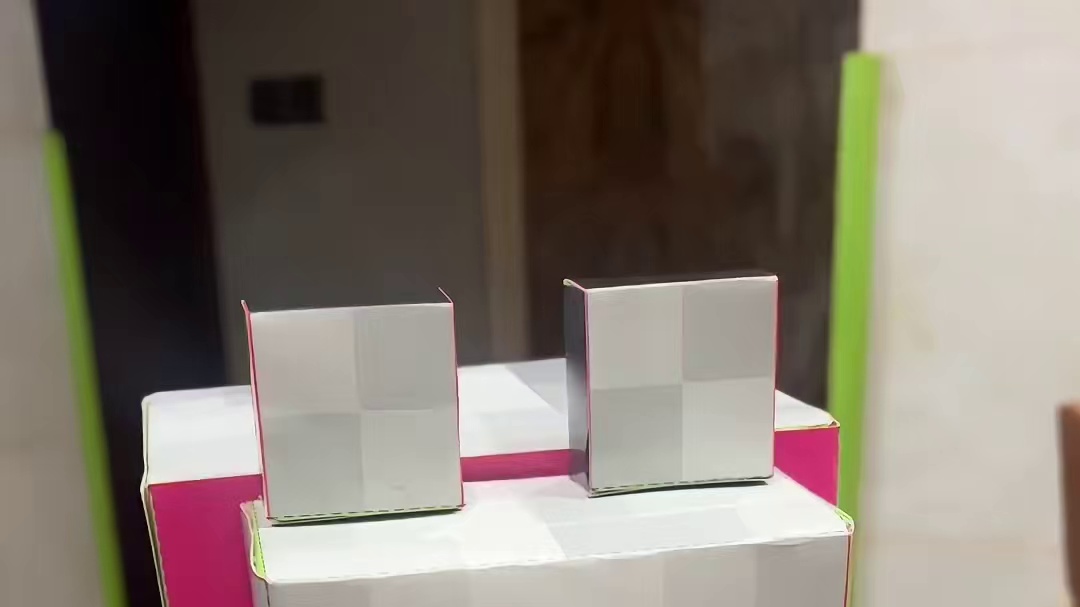 一家四口搓了一晚上终于弄好了。。。手都捏疼了。。。