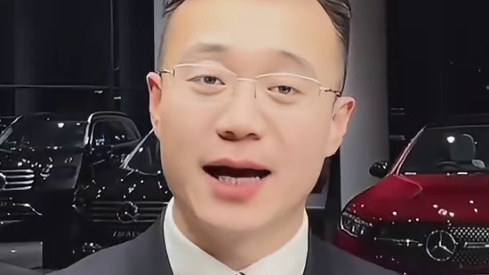 我们真的遇到了太多让人破防又温暖的瞬间