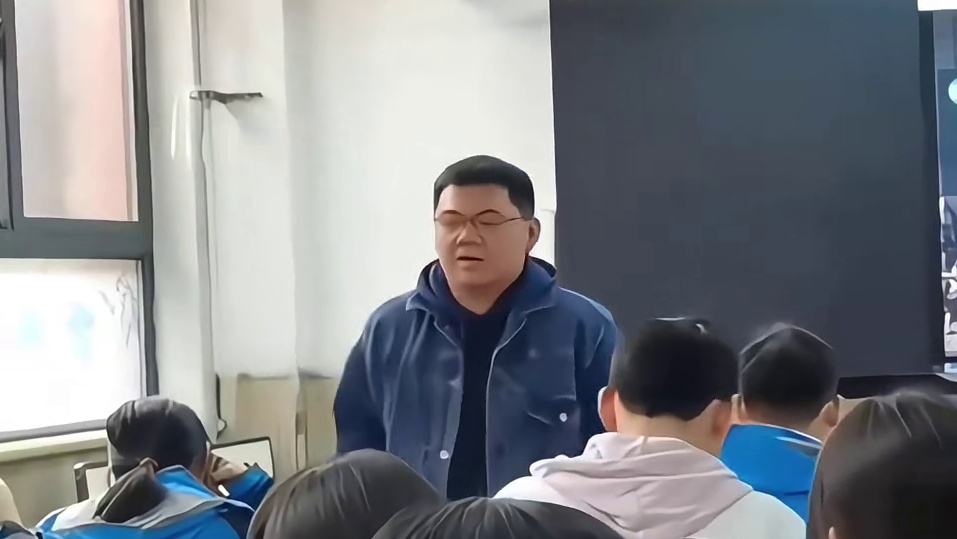 刺客信条游戏也能授课的天才园丁！