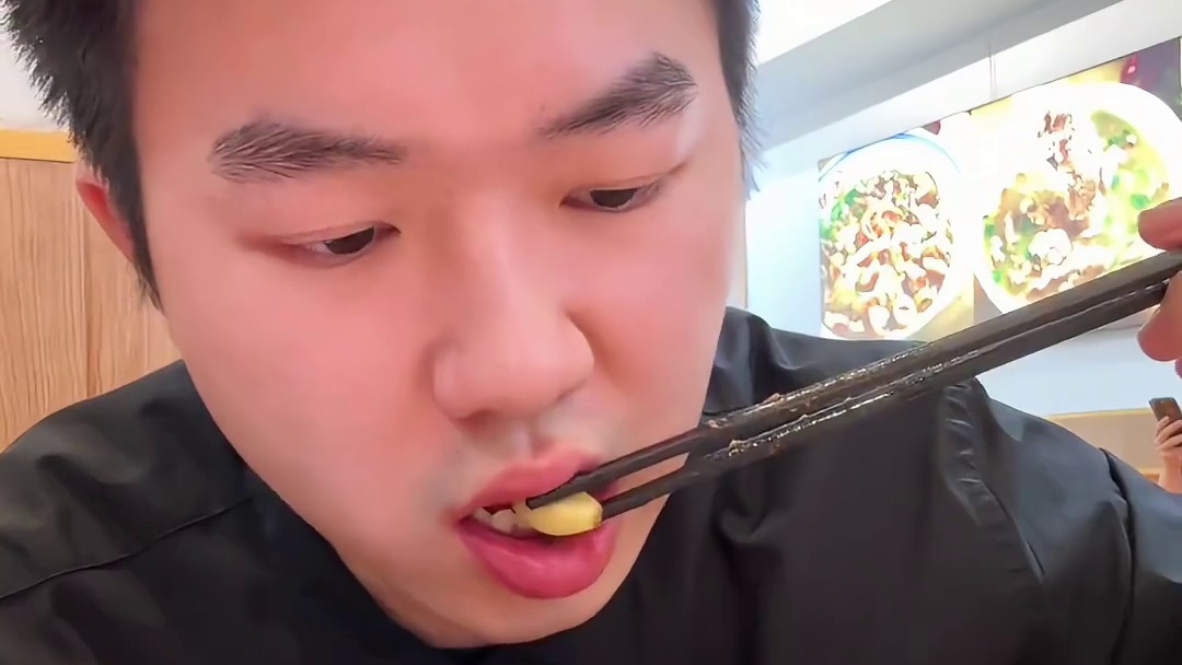 就为了吃上过米其林必比登的面馆！