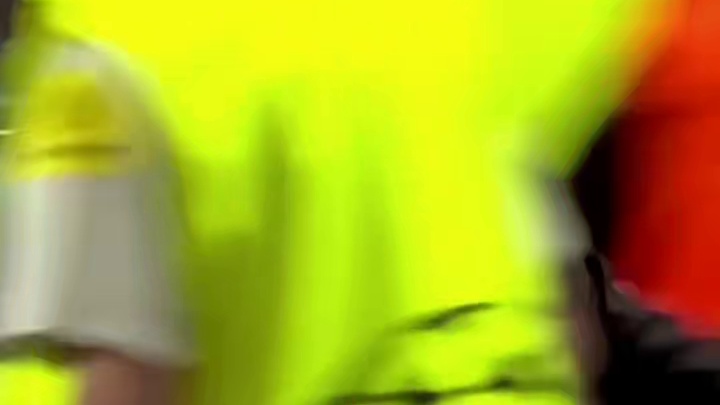 有人说：是现代人的战争就是足球？