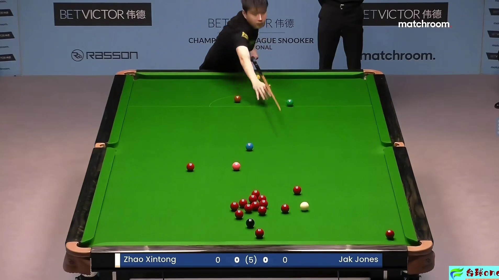 赵心童轰出职业生涯首杆147！极限准度强行叫位，结局超刺激！