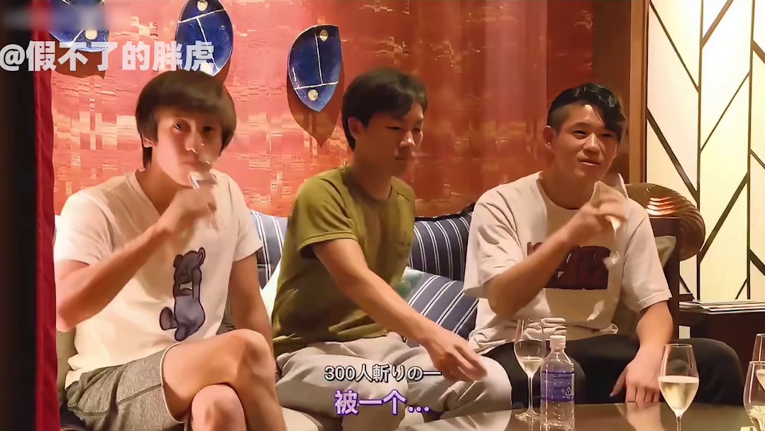 带着秘密上缺德恋综，女装大佬大受男生欢迎！