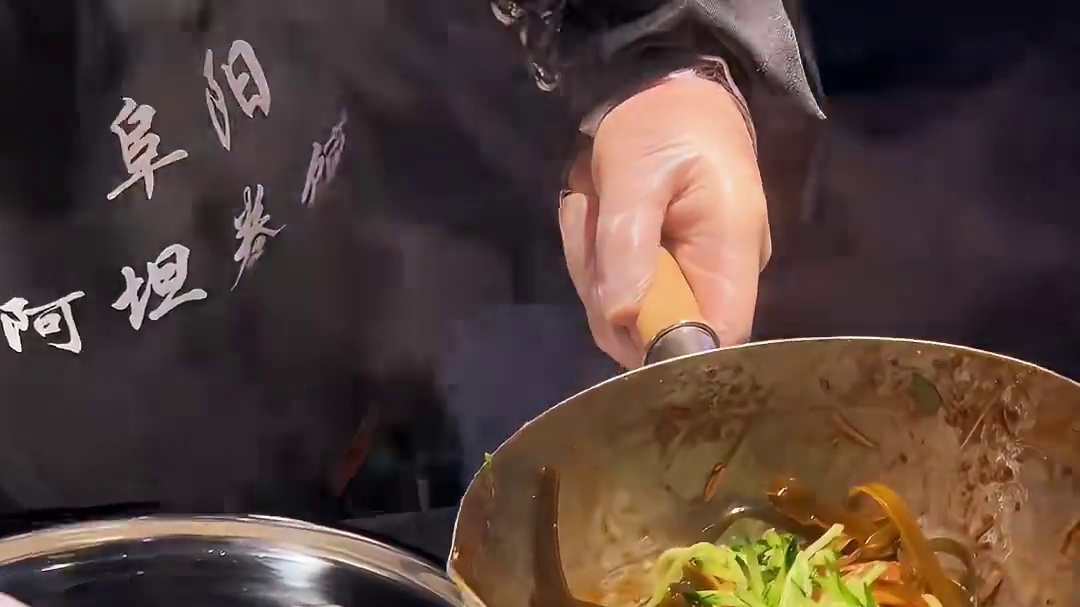 7块钱一个的阜阳卷馍，你们帮我看看正宗不