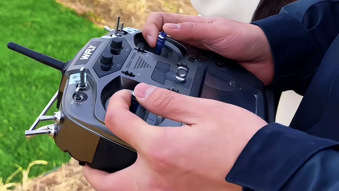 学无人机就来大成航空