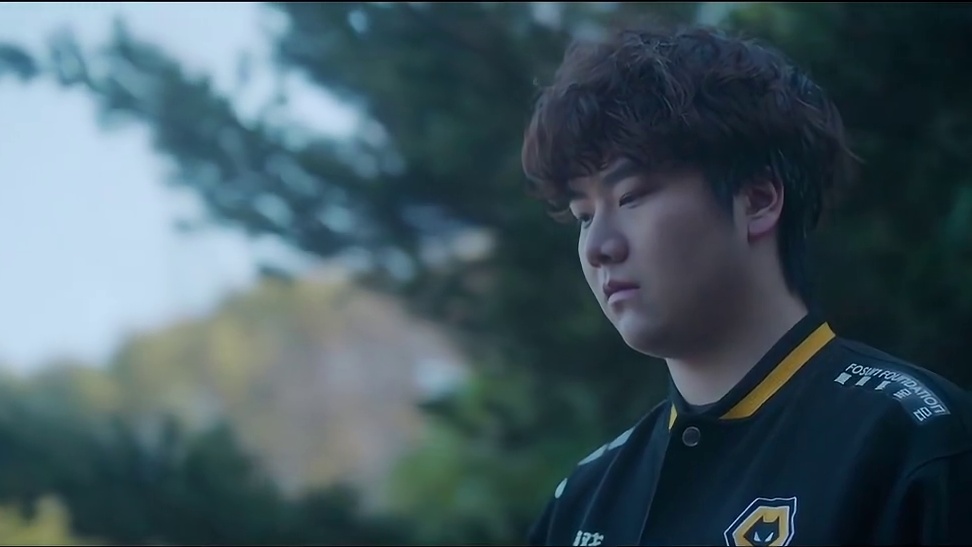 2025年S联赛年度总决赛·冠亚军决赛宣传片——锁定乾坤，速造传奇！ 八载联赛征途，极速赛道上的乾